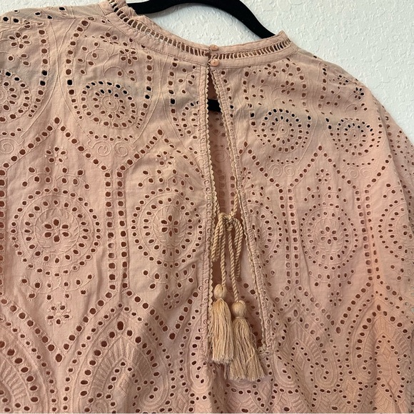 Mango Eyelet Open-Back Crop Top Size Small - Picture 3 of 4